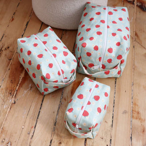 Makeup Bag - Strawberry Daisies (various sizes) By Freon